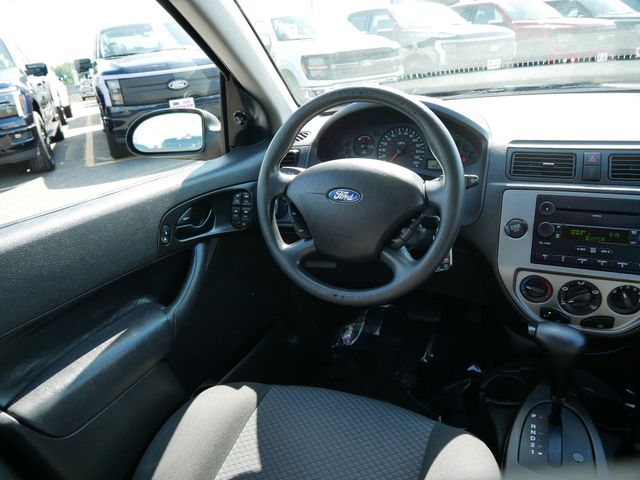 Thumbnail: 2007 Ford Focus - 6