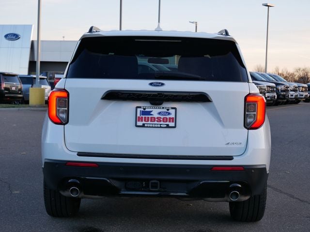 Thumbnail: 2022 Ford Explorer - 18