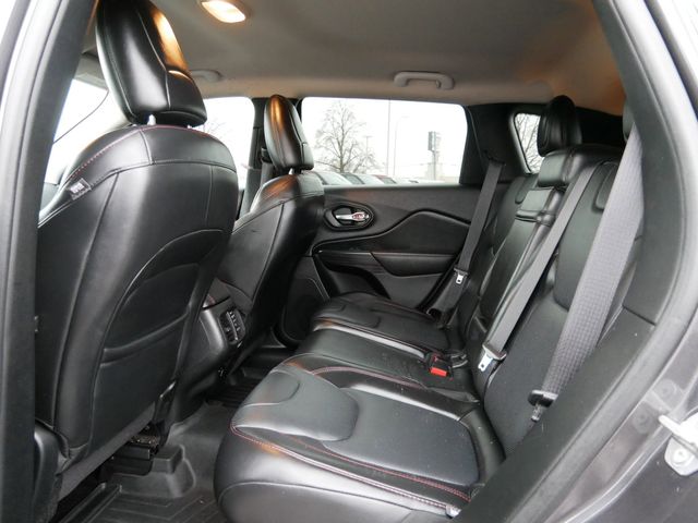 Thumbnail: 2017 Jeep Cherokee - 5