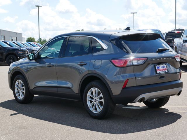 Thumbnail: 2022 Ford Escape - 3