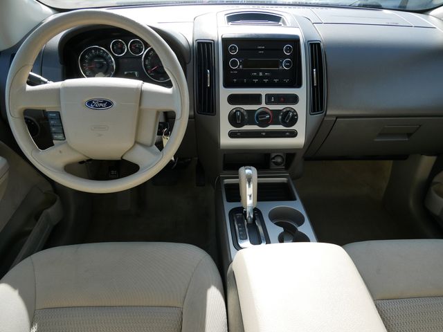 Thumbnail: 2010 Ford Edge - 7