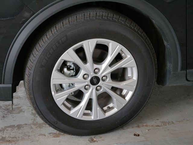 Thumbnail: 2025 Ford Escape - 4