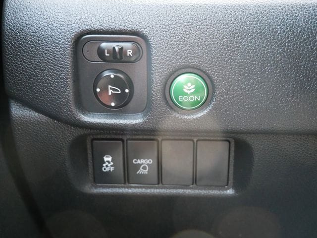 Thumbnail: 2017 Honda Ridgeline - 14