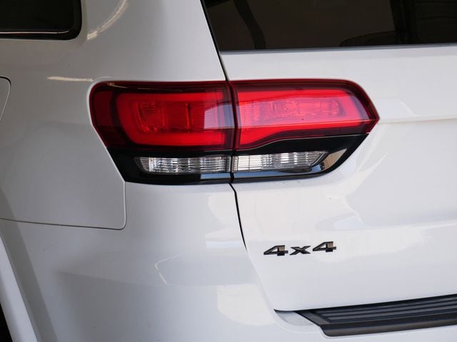 Thumbnail: 2019 Jeep Grand Cherokee - 7