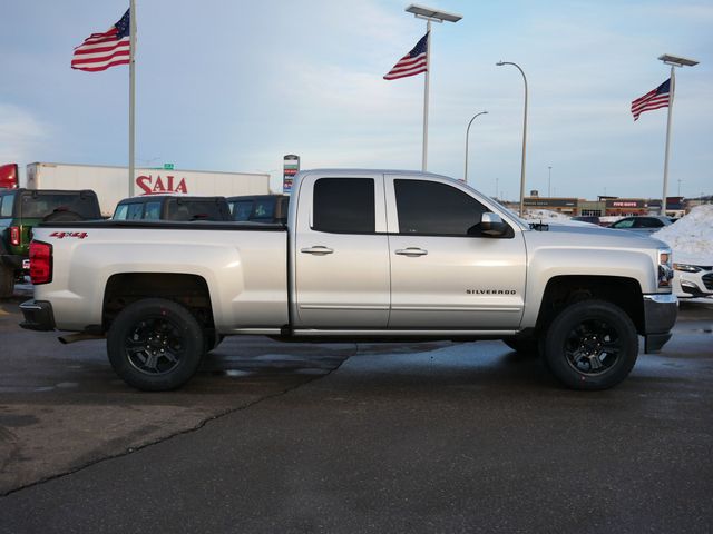 Thumbnail: 2019 Chevrolet Silverado 1500 - 18