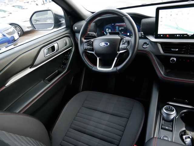 Thumbnail: 2025 Ford Explorer - 5