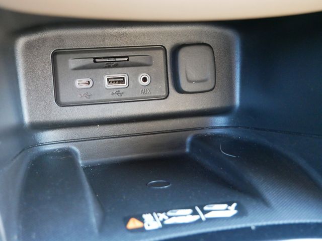 Thumbnail: 2022 Chevrolet Equinox - 14