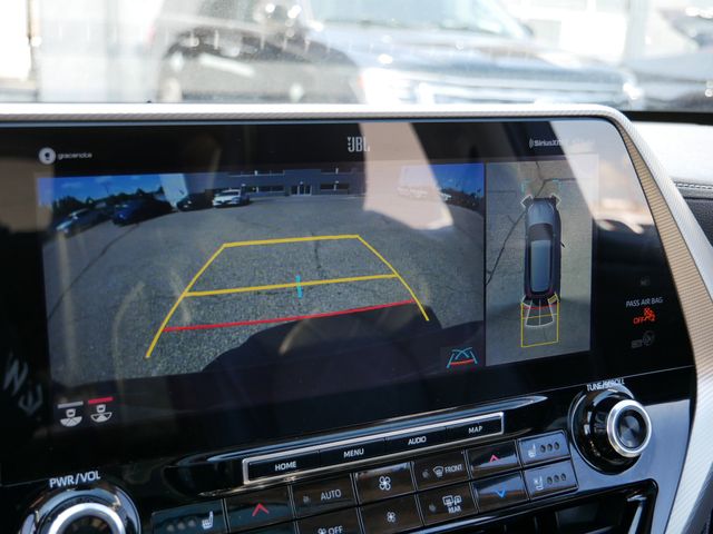 Thumbnail: 2020 Toyota Highlander - 30