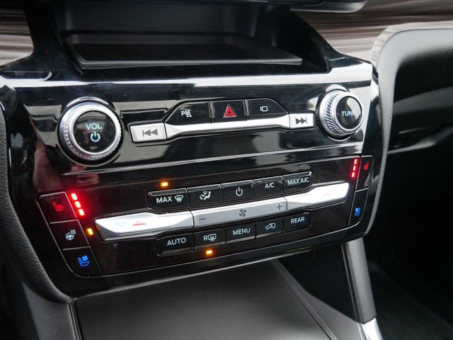 Thumbnail: 2022 Ford Explorer - 13