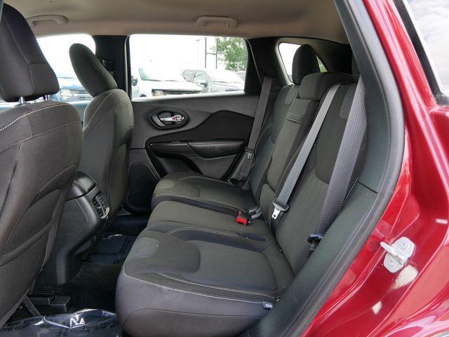Thumbnail: 2015 Jeep Cherokee - 4