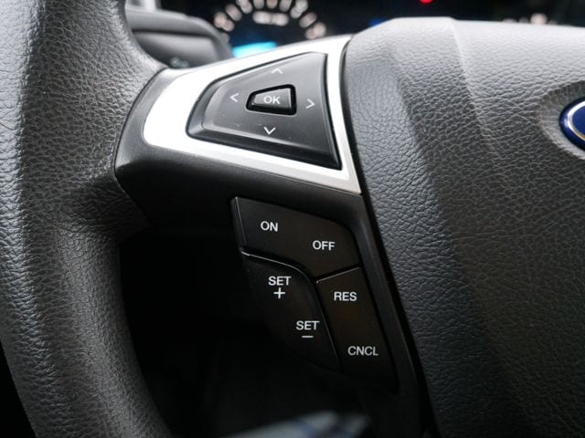 Thumbnail: 2013 Ford Fusion - 24