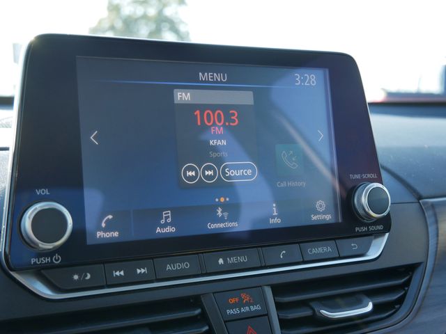 Thumbnail: 2023 Nissan Altima - 10