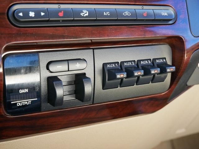 Thumbnail: 2008 Ford F-450 - 11