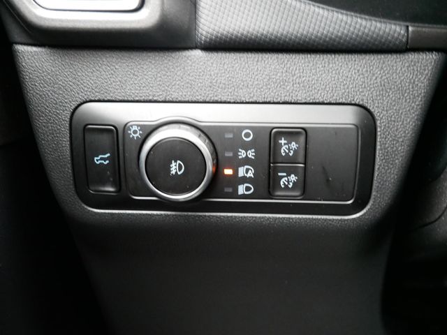 Thumbnail: 2025 Ford Bronco Sport - 16