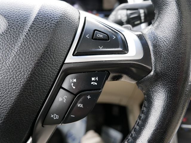 Thumbnail: 2019 Ford Edge - 25