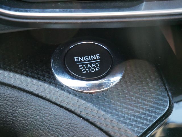 Thumbnail: 2022 Ford Explorer - 16