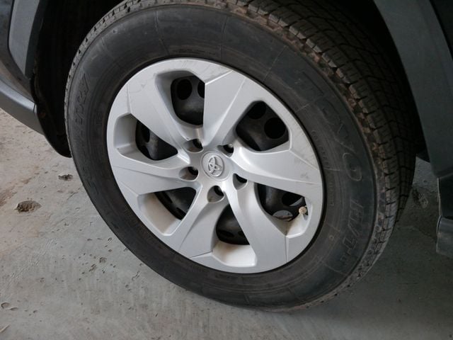 Thumbnail: 2020 Toyota RAV4 - 4