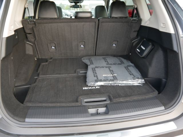 Thumbnail: 2023 Nissan Rogue - 5