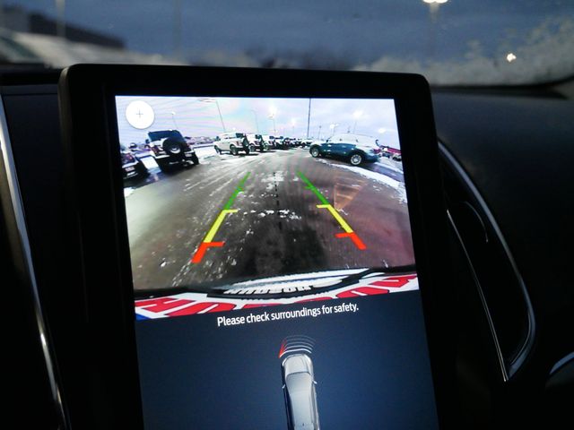 Thumbnail: 2022 Ford Edge - 29