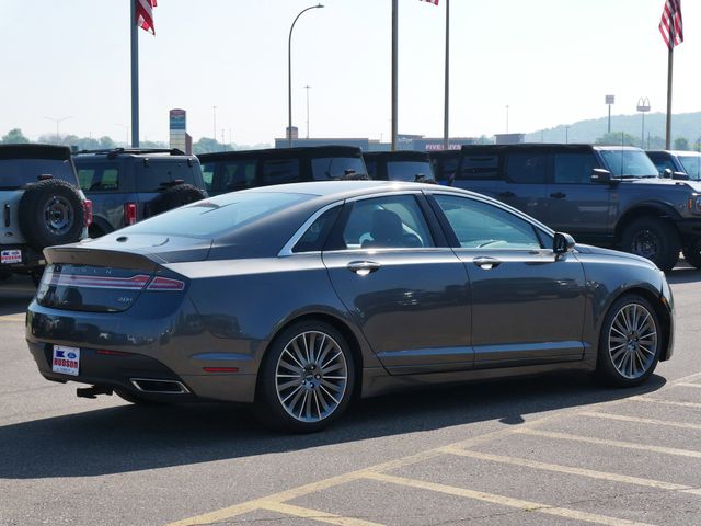 Thumbnail: 2016 Lincoln MKZ - 17