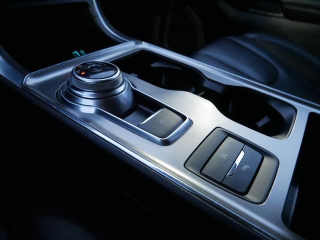 Thumbnail: 2022 Ford Edge - 14