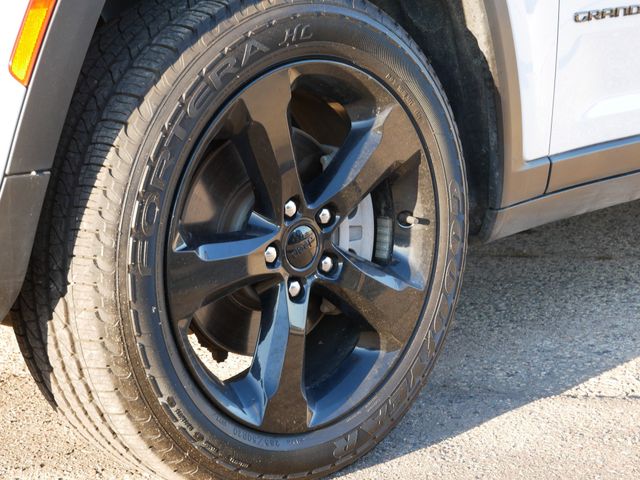 Thumbnail: 2023 Jeep Grand Cherokee L - 24