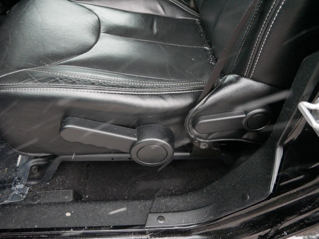 Thumbnail: 2017 Jeep Wrangler - 18