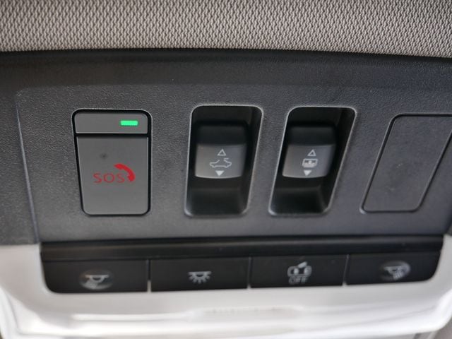 Thumbnail: 2023 Nissan Rogue - 18