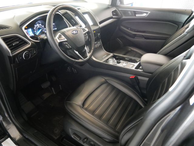 Thumbnail: 2020 Ford Edge - 10