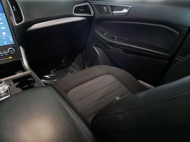 Thumbnail: 2024 Ford Edge - 15