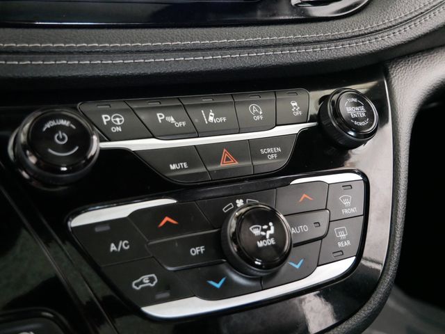 Thumbnail: 2019 Chrysler Pacifica - 21