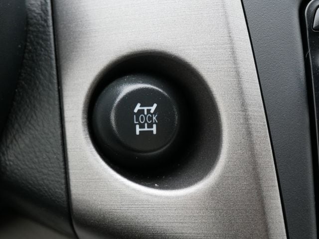 2012 Toyota RAV4 Limited 13