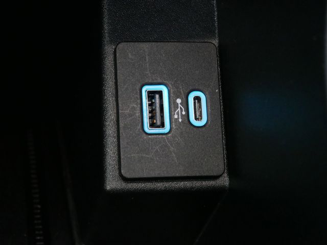 Thumbnail: 2023 Ford Edge - 23