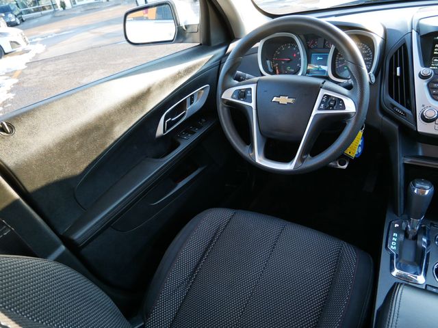 Thumbnail: 2017 Chevrolet Equinox - 6