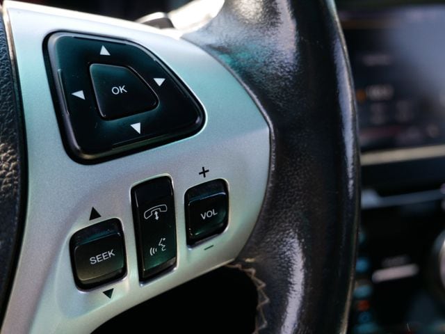 Thumbnail: 2015 Ford Explorer - 23