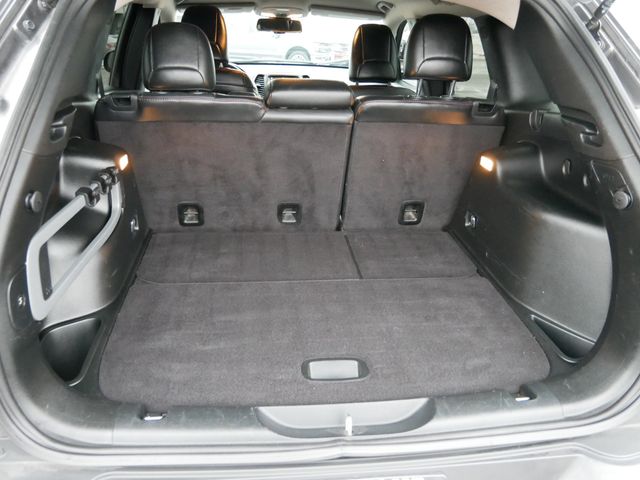 Thumbnail: 2017 Jeep Cherokee - 4