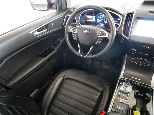 Thumbnail: 2020 Ford Edge - 12