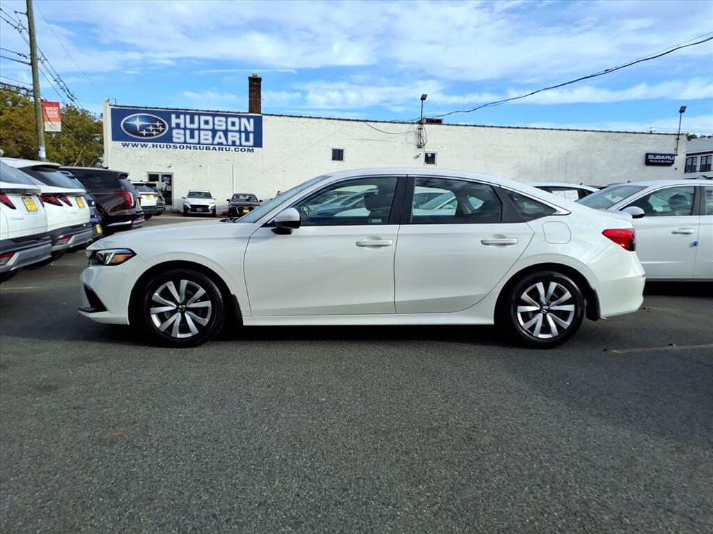 Used 2023 Honda Civic LX CVT