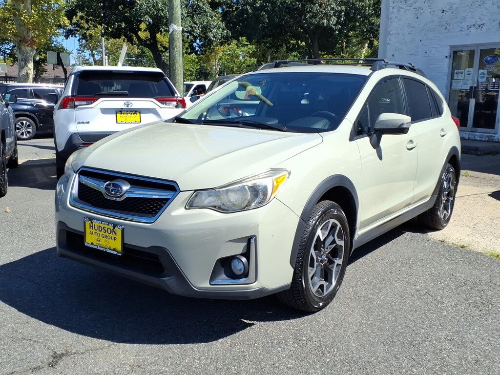 Used 2017 Subaru Crosstrek Limited 2.0i CVT