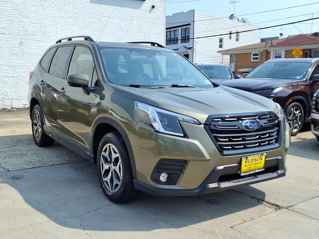 Used 2024 Subaru Forester Premium AWD