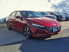 2023 Hyundai Elantra SEL IVT