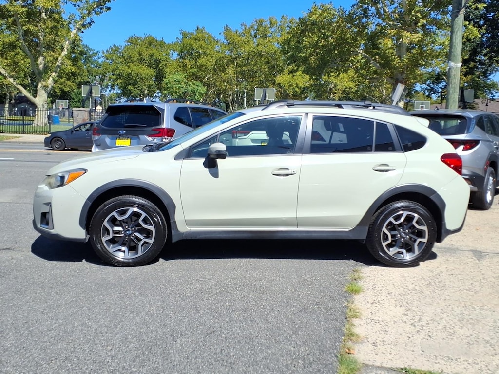 Used 2017 Subaru Crosstrek Limited 2.0i CVT
