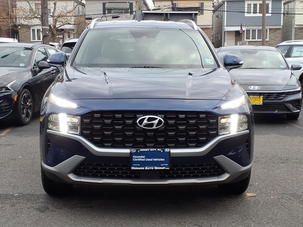 2023 Hyundai Santa Fe SEL photo 2