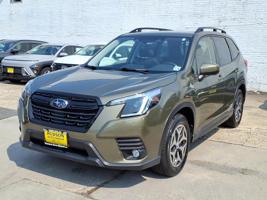 Used 2024 Subaru Forester Premium AWD