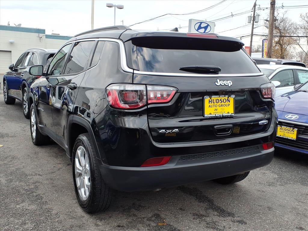Used 2024 Jeep Compass Latitude 4x4 Latitude SUV