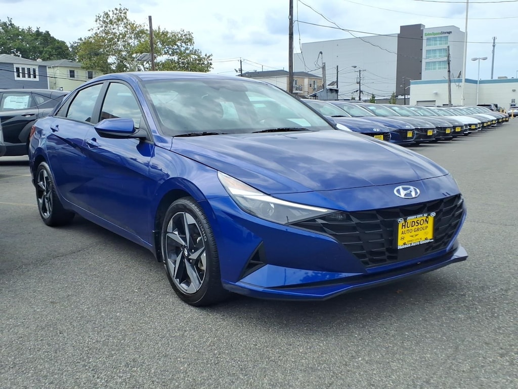 Certified 2023 Hyundai Elantra SEL IVT