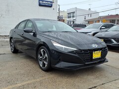 2023 Hyundai Elantra SEL IVT