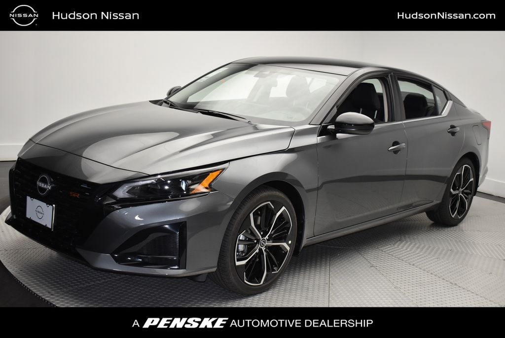 New 2026 Nissan Altima SR Sedan