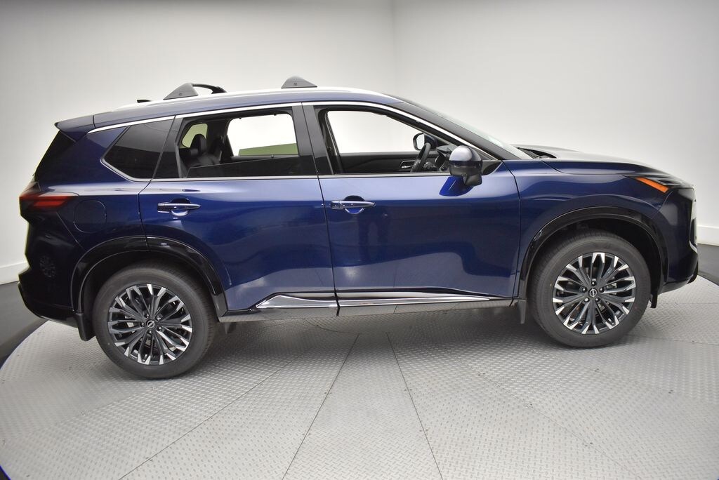 New 2026 Nissan Rogue Platinum SUV