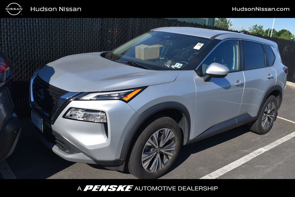 2023 Nissan Rogue SV FWD's photo